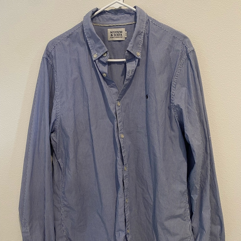 Men’s shirt. Size L